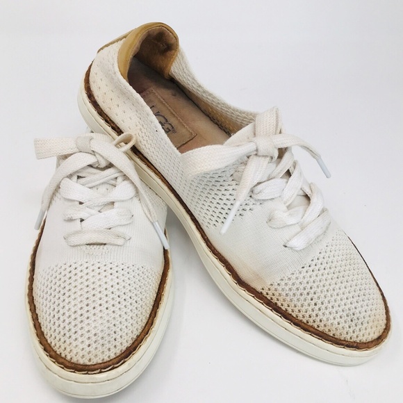 UGG Shoes - UGG Pinkett Sneaker Size 6